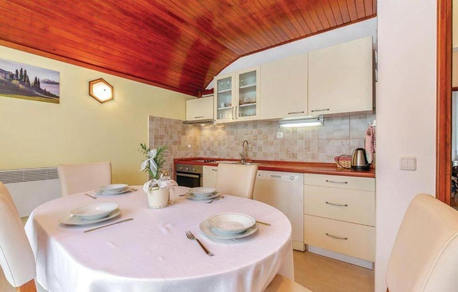 Apartments Dolloree Dramalj Ngoại thất bức ảnh