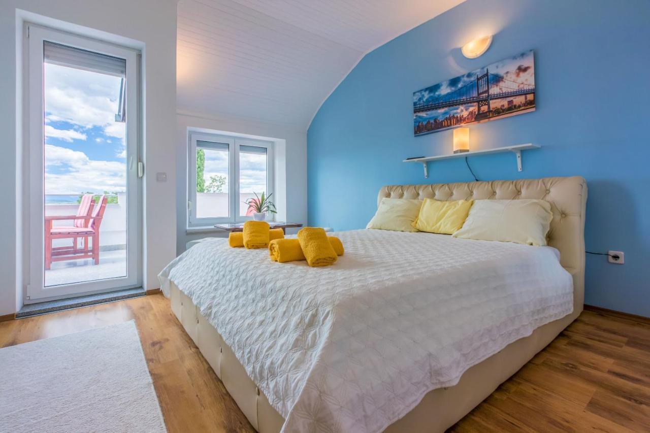 Apartments Dolloree Dramalj Ngoại thất bức ảnh