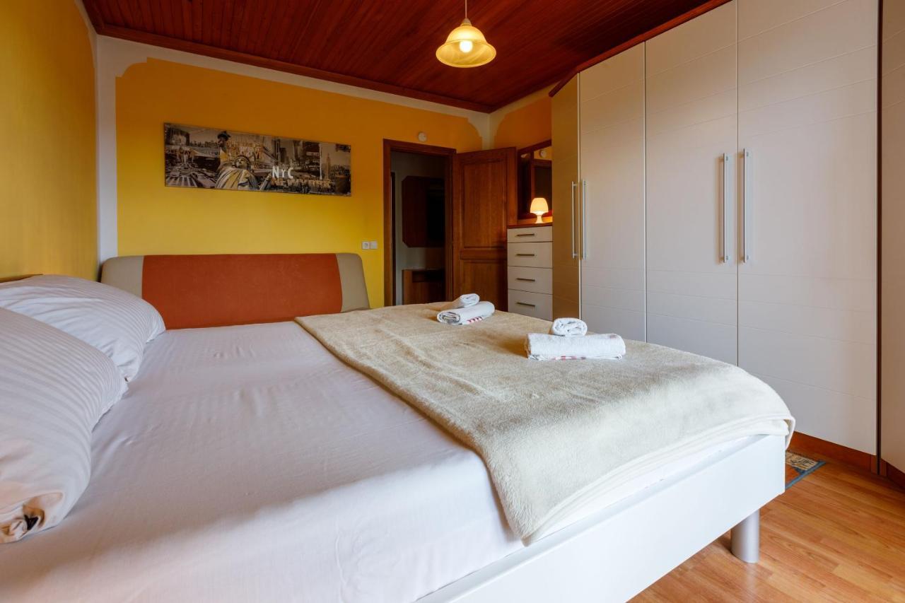 Apartments Dolloree Dramalj Ngoại thất bức ảnh